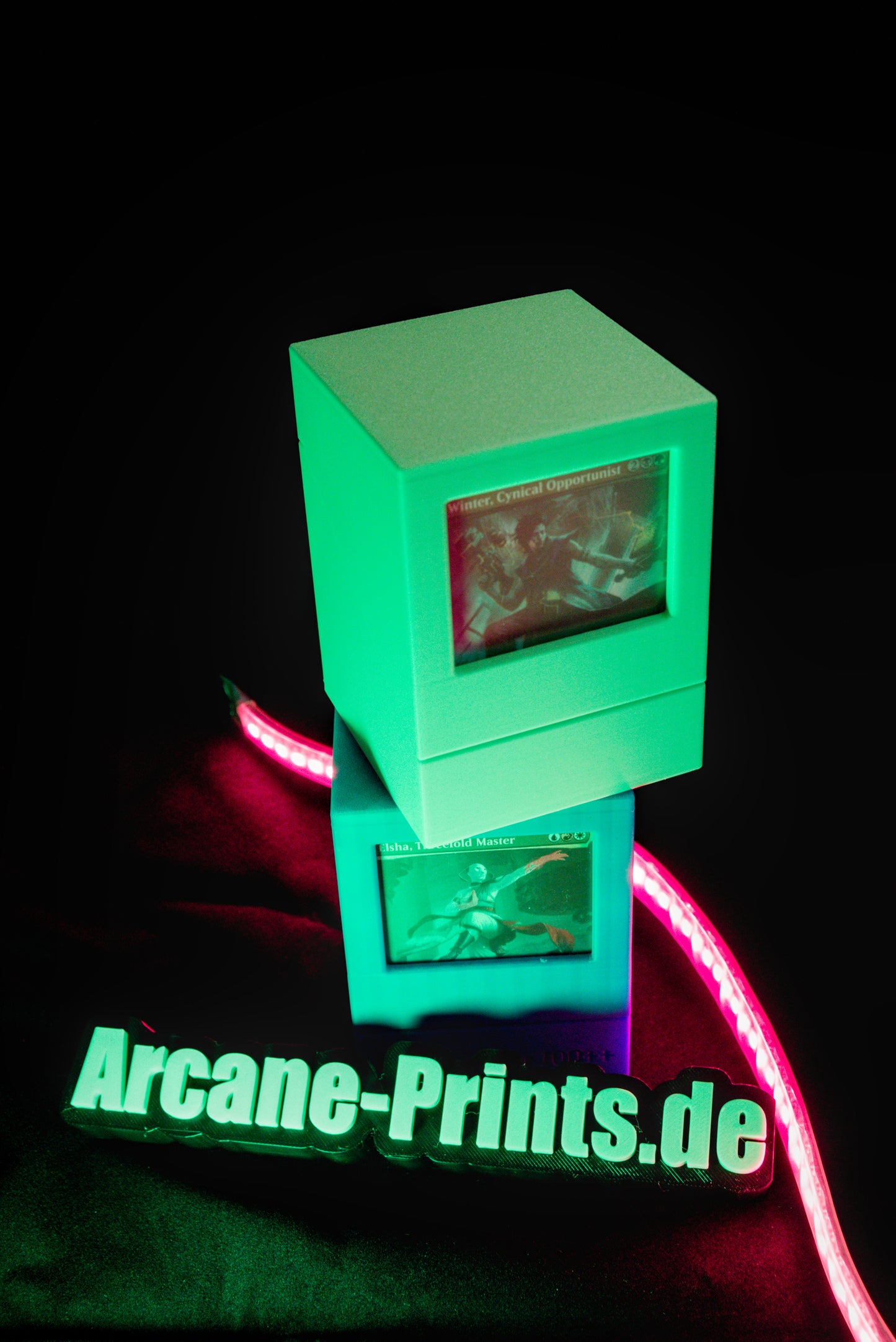 TCG Deckbox mit Fenster